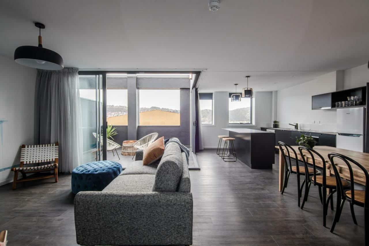 Change Overnight Launceston Bagian luar foto